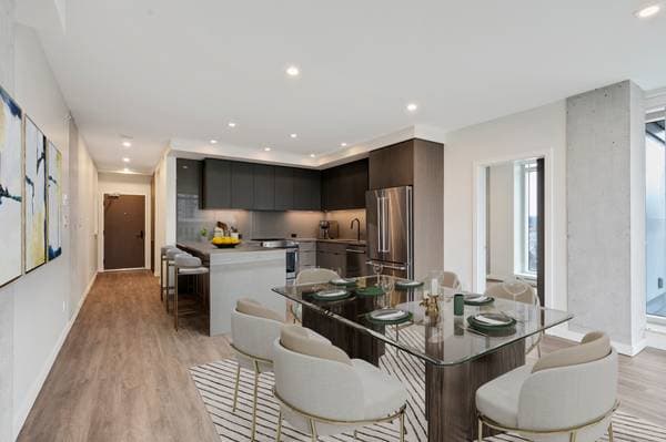 952 JOHNSON ST in Victoria - Property View