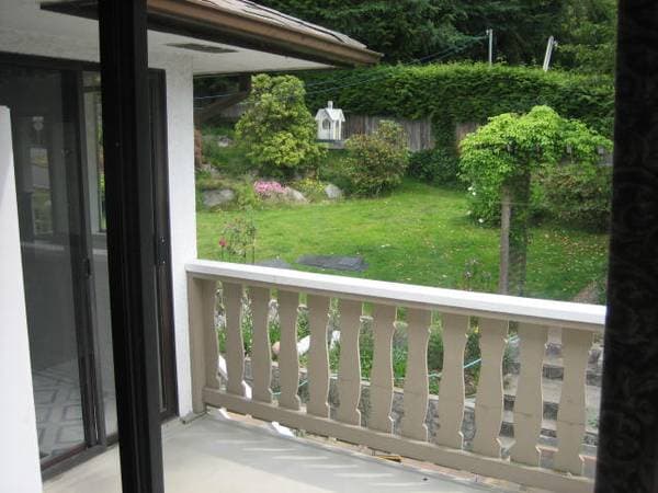 4668 SKYLINE DR in North Vancouver