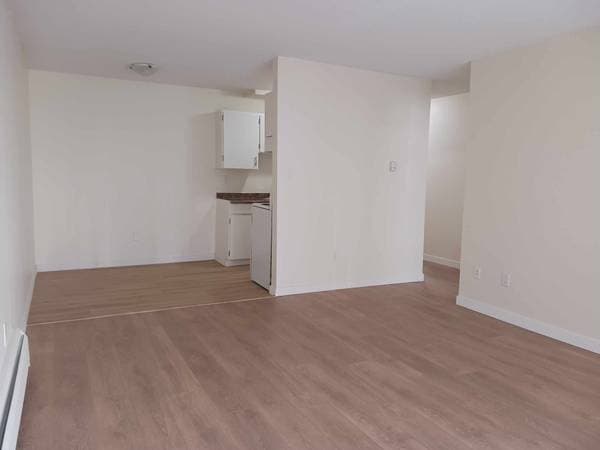280 E 2ND ST in North Vancouver