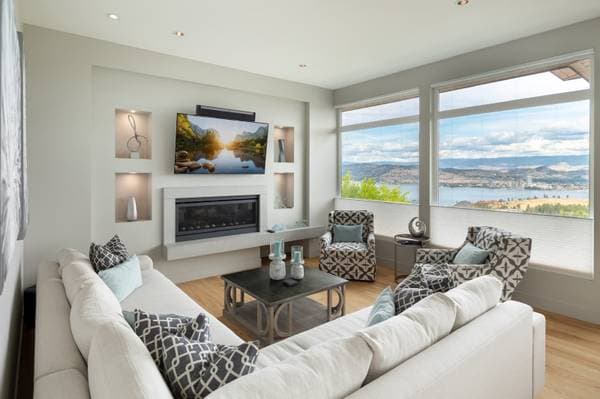1781 DIAMOND VIEW DR in West Kelowna - Property View