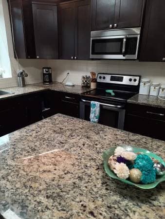 24195 102A AVE in Maple Ridge - Property View