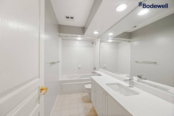 1110 STRATHAVEN DISTRICT OF DR in North Vancouver