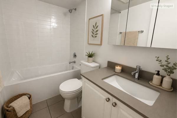 144 W 14TH ST in North Vancouver