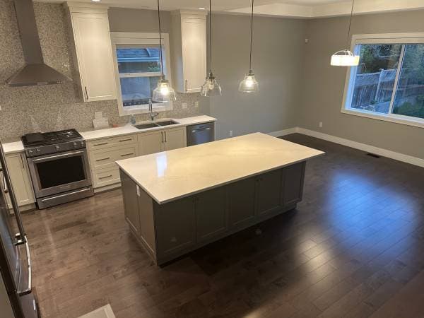 [HIDDEN ADDRESS] - 03664 in Oak Bay