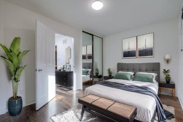 113 EARL PL in Toronto - Property View