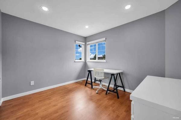 1281 LANSDOWNE DR in Coquitlam - Property View