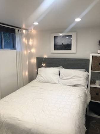 [HIDDEN ADDRESS] - 28861 in Toronto - Property View