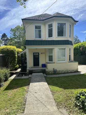 977 HUMBOLDT ST in Victoria - Property View