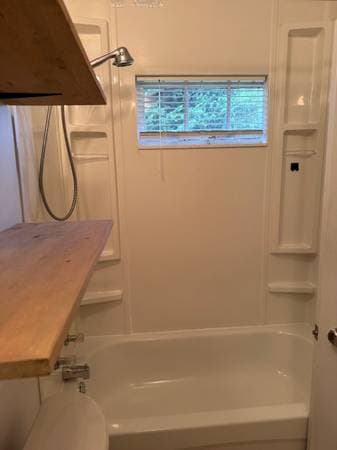[HIDDEN ADDRESS] - 00640 in Courtenay
