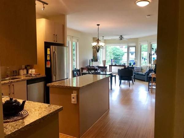 [HIDDEN ADDRESS] - 01678 in Sechelt