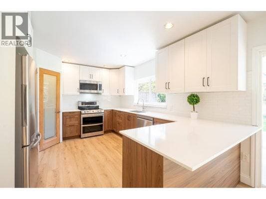 [HIDDEN ADDRESS] - 01807 in Sechelt - Property View