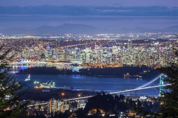 1155 MILLSTREAM RD in West Vancouver