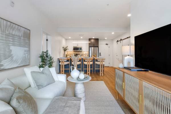 235 WALLACE ST in Nanaimo - Property View