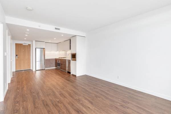359 TYEE RD in Esquimalt - Property View