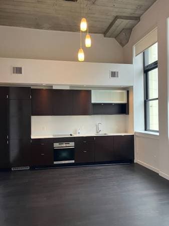 [HIDDEN ADDRESS] - 03682 in Victoria - Property View
