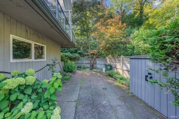 [HIDDEN ADDRESS] - 12071 in North Vancouver