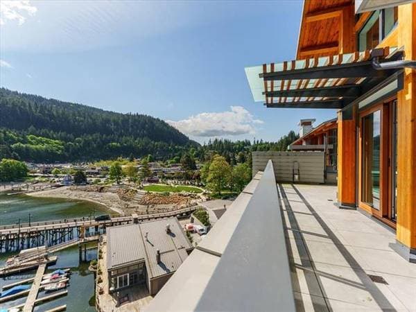 6707 NELSON AVE in West Vancouver - Property View