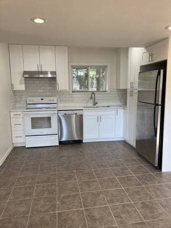 [HIDDEN ADDRESS] - 28497 in Port Coquitlam - Property View