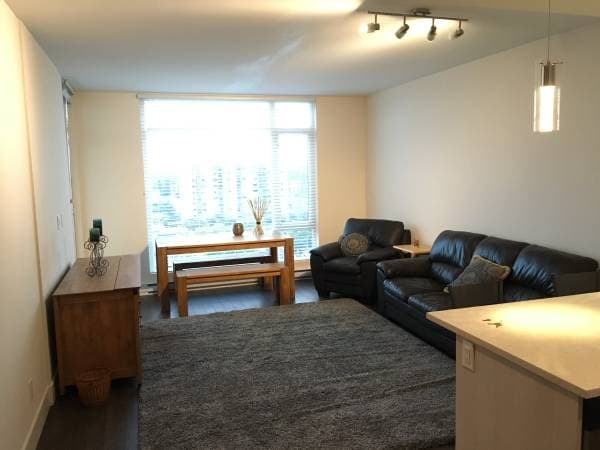 1090 JOHNSON ST in Victoria - Property View