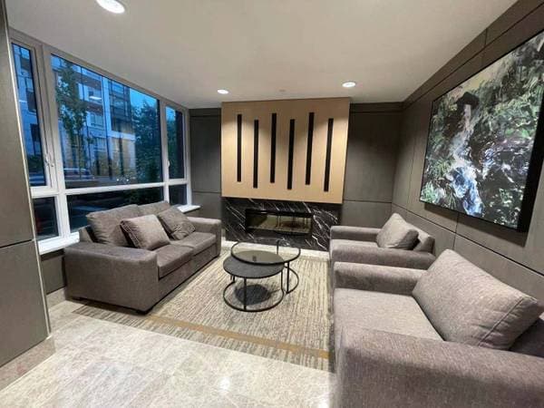 [HIDDEN ADDRESS] - 14685 in North Vancouver