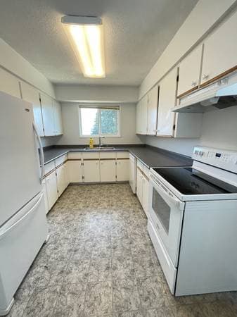[HIDDEN ADDRESS] - 02173 in Gibsons - Property View