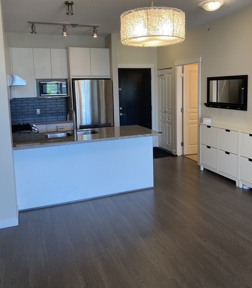 9388 MCKIM WAY in Richmond - Property View