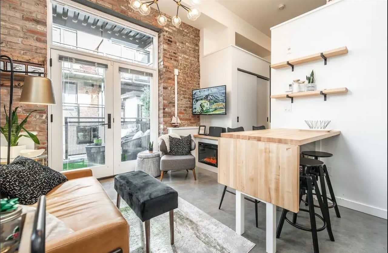 534 PANDORA AVE in Victoria - Property View