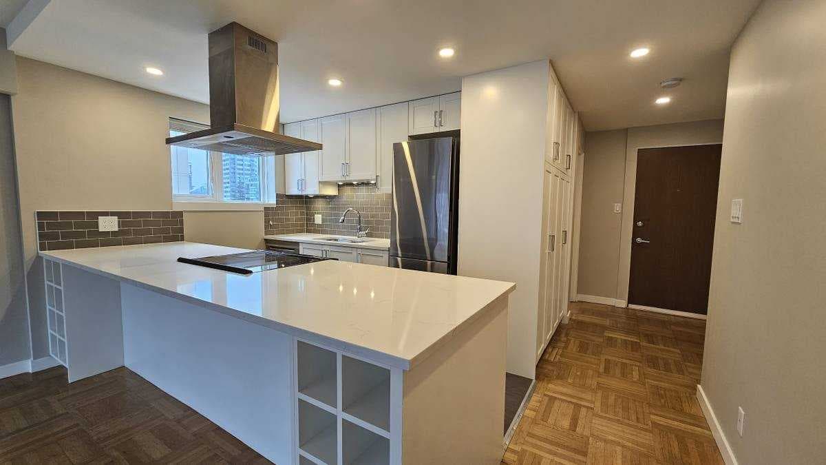 1872 NELSON ST in Vancouver - Property View
