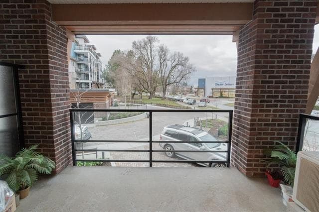45510 1ST GARRISON CENTRAL in Chilliwack