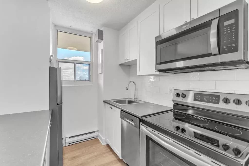 175 PARK ST in Kingston