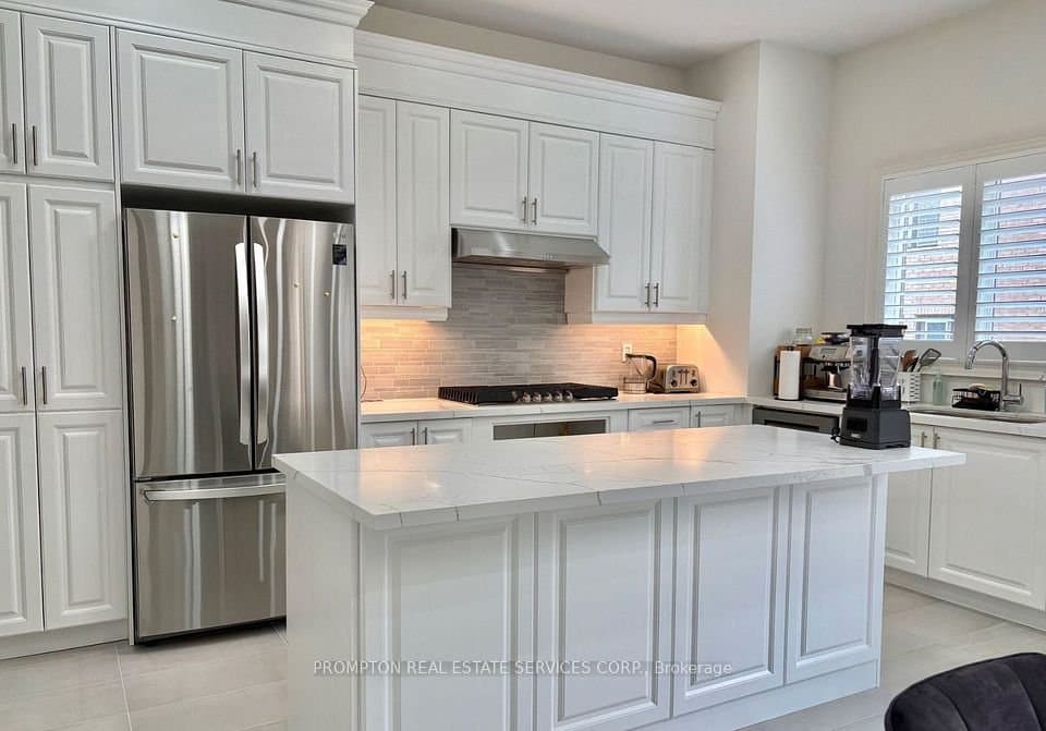 27 CURRENT DR in Richmond Hill