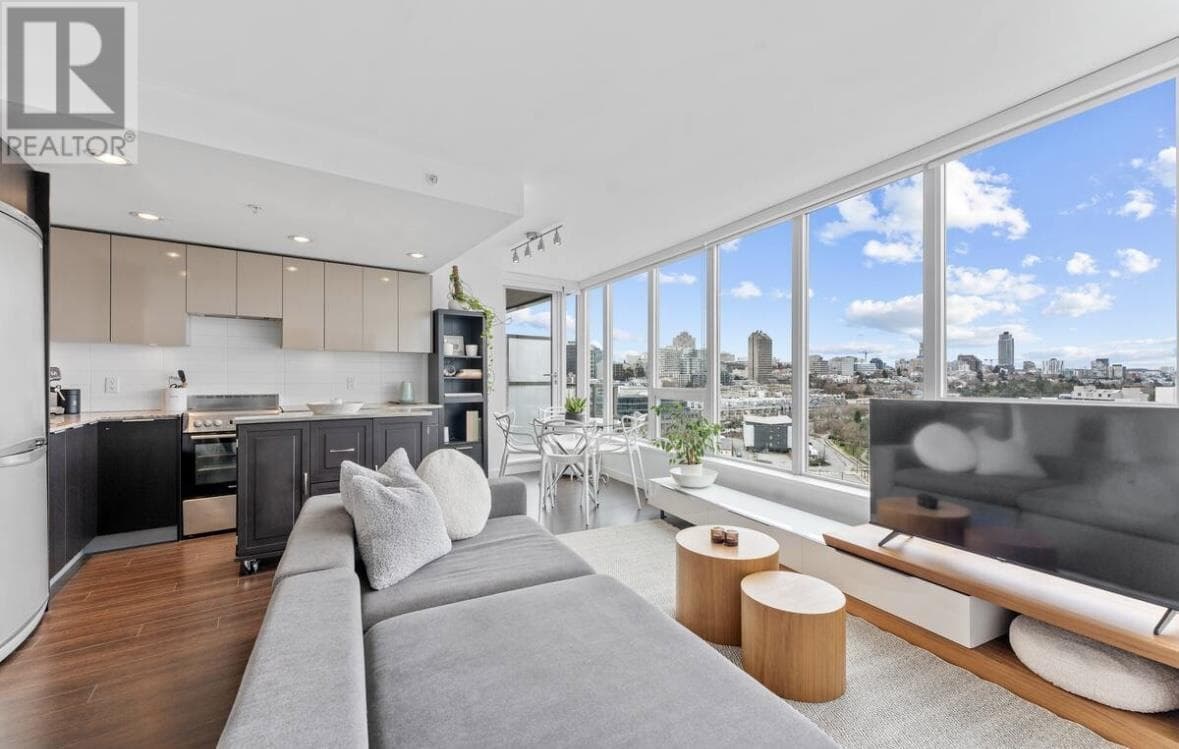445 W 2ND AVE in Vancouver - Property View