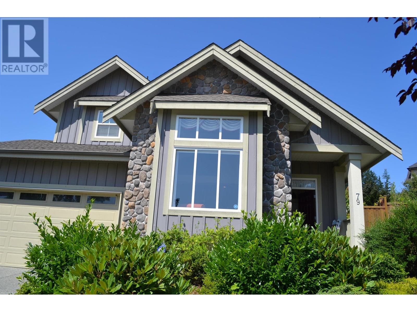 79 MAPLE DR in Port Moody