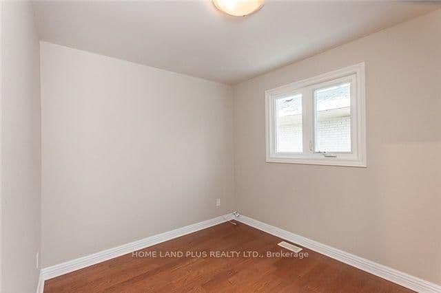 177 HOLMES AVE in Toronto - Property View
