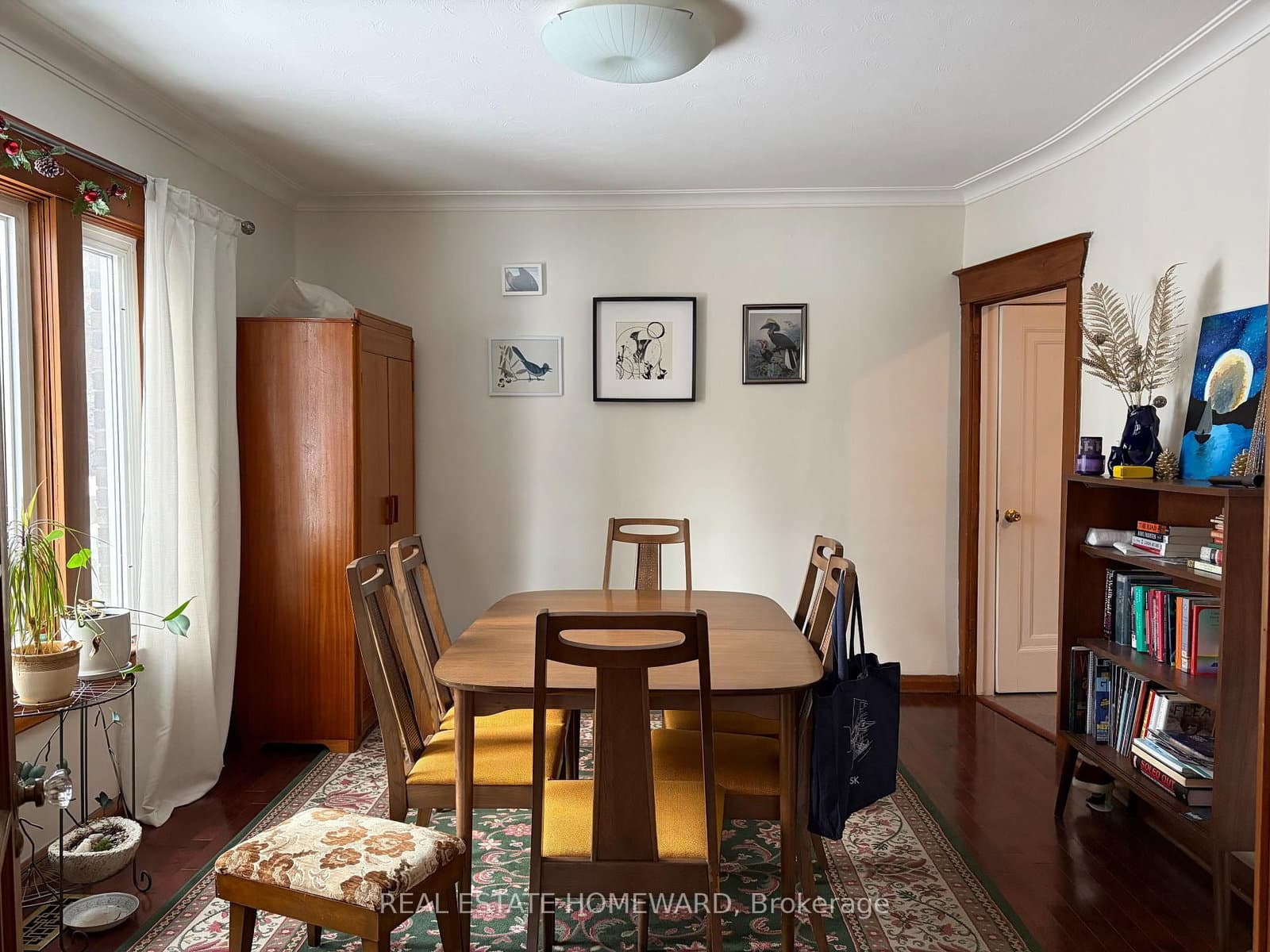 44 LOLA RD in Toronto - Property View