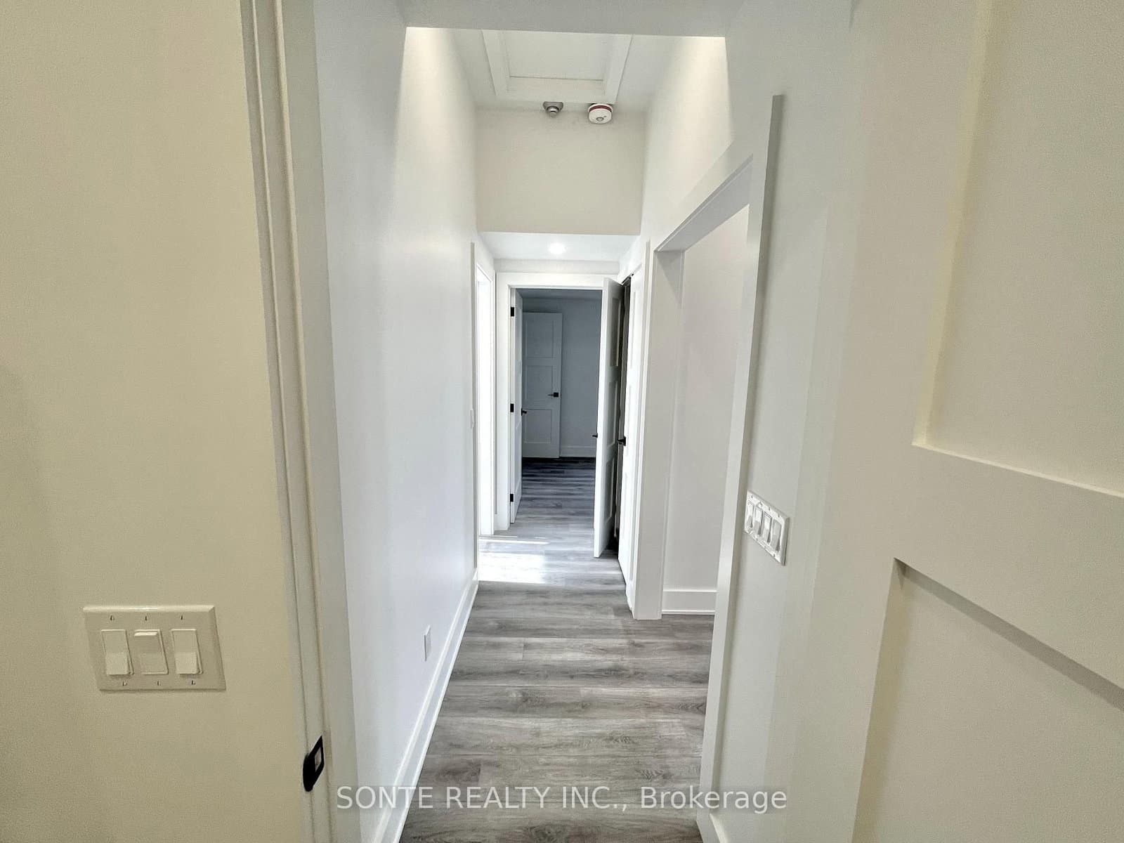 333 PALMERSTON BLVD in Toronto - Property View