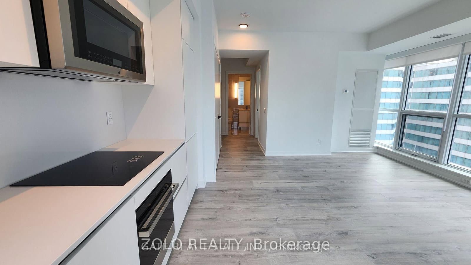 327 W KING ST in Toronto - Property View