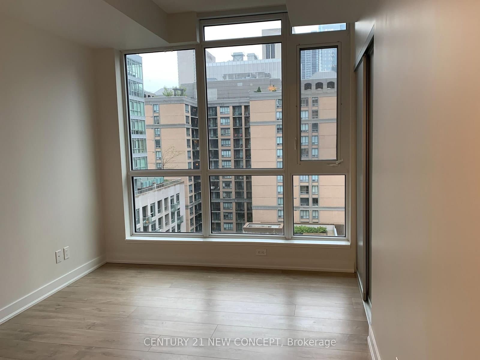 30 NELSON ST in Toronto - Property View