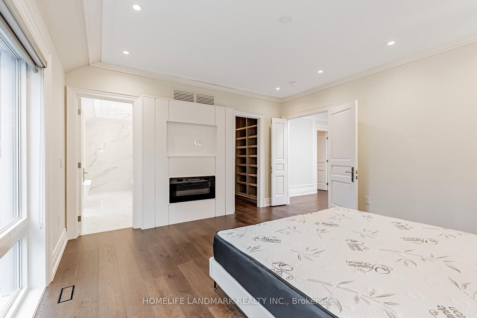 198 EMPRESS AVE in Toronto - Property View