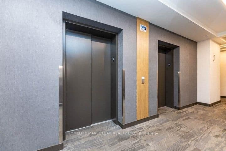 180 FAIRVIEW MALL DR in Toronto - Property View