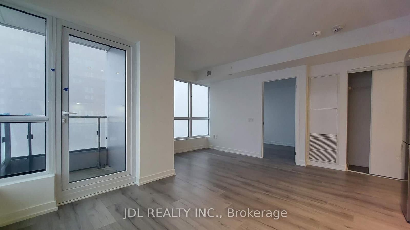 395 E BLOOR ST in Toronto - Property View