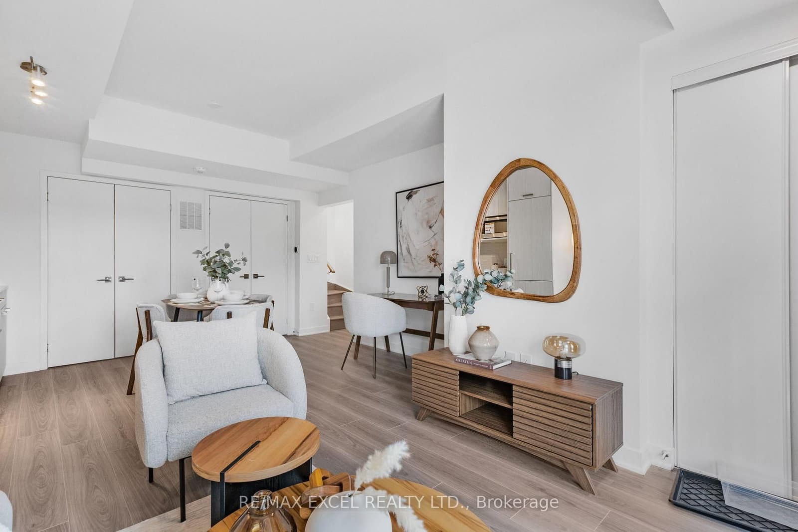 73 CURLEW DR in Toronto - Property View