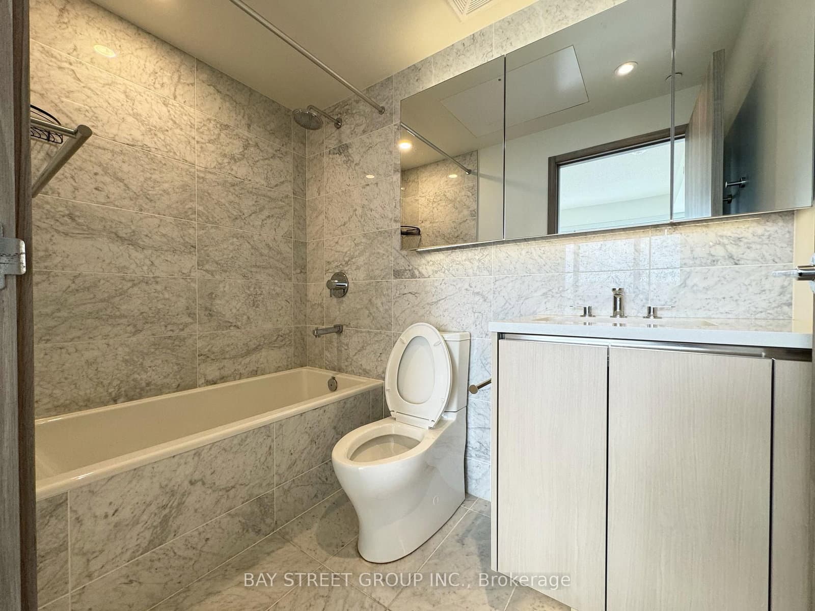 85 MCMAHON DR in Toronto - Property View