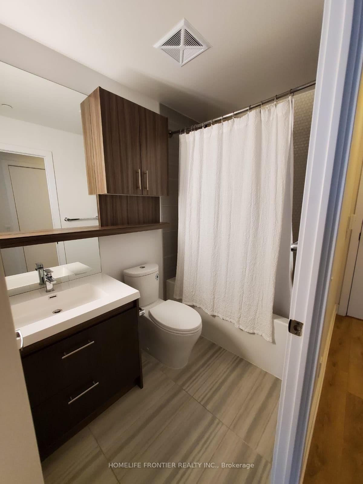128 FAIRVIEW MALL DR in Toronto - Property View