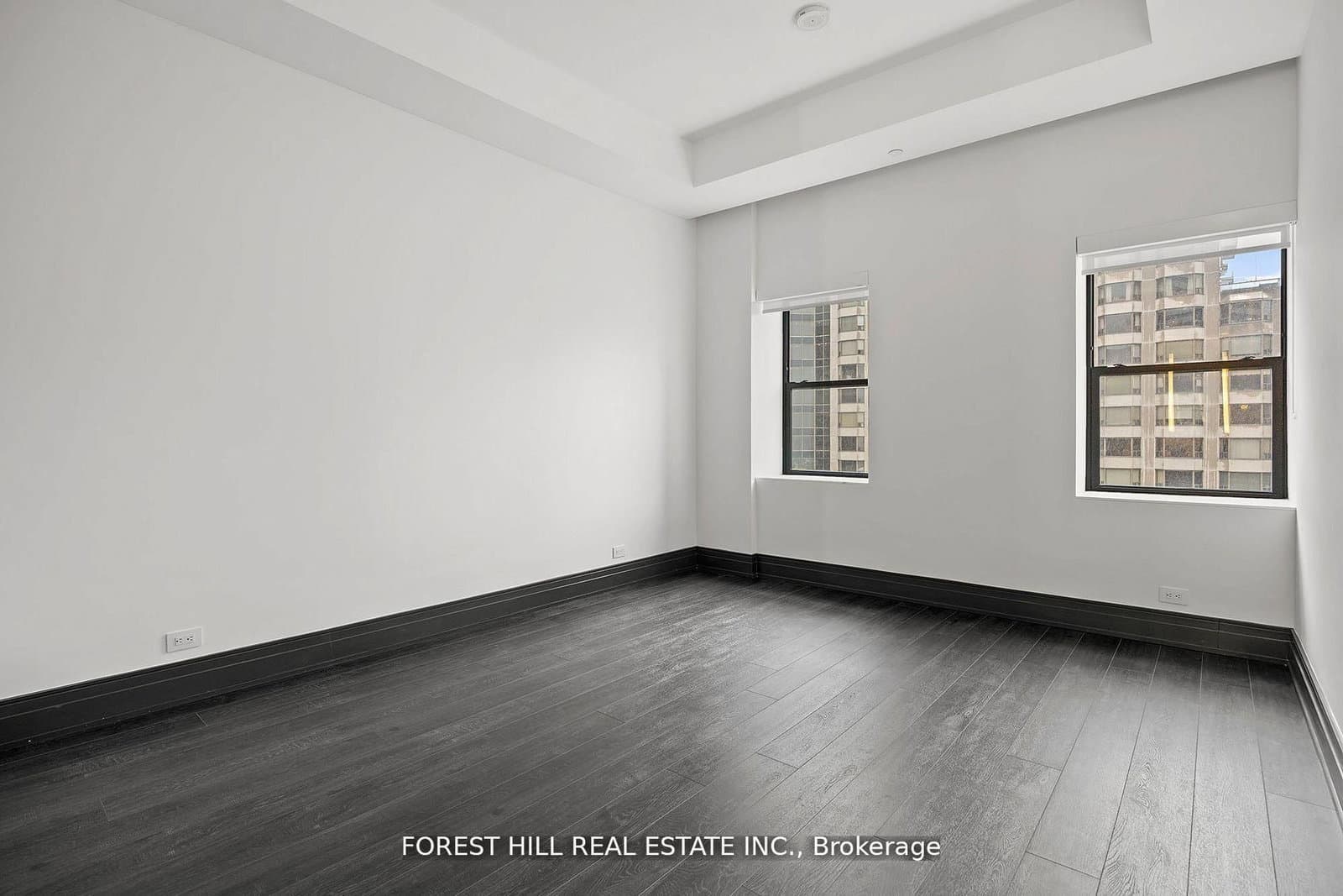 2 AVENUE RD in Toronto - Property View