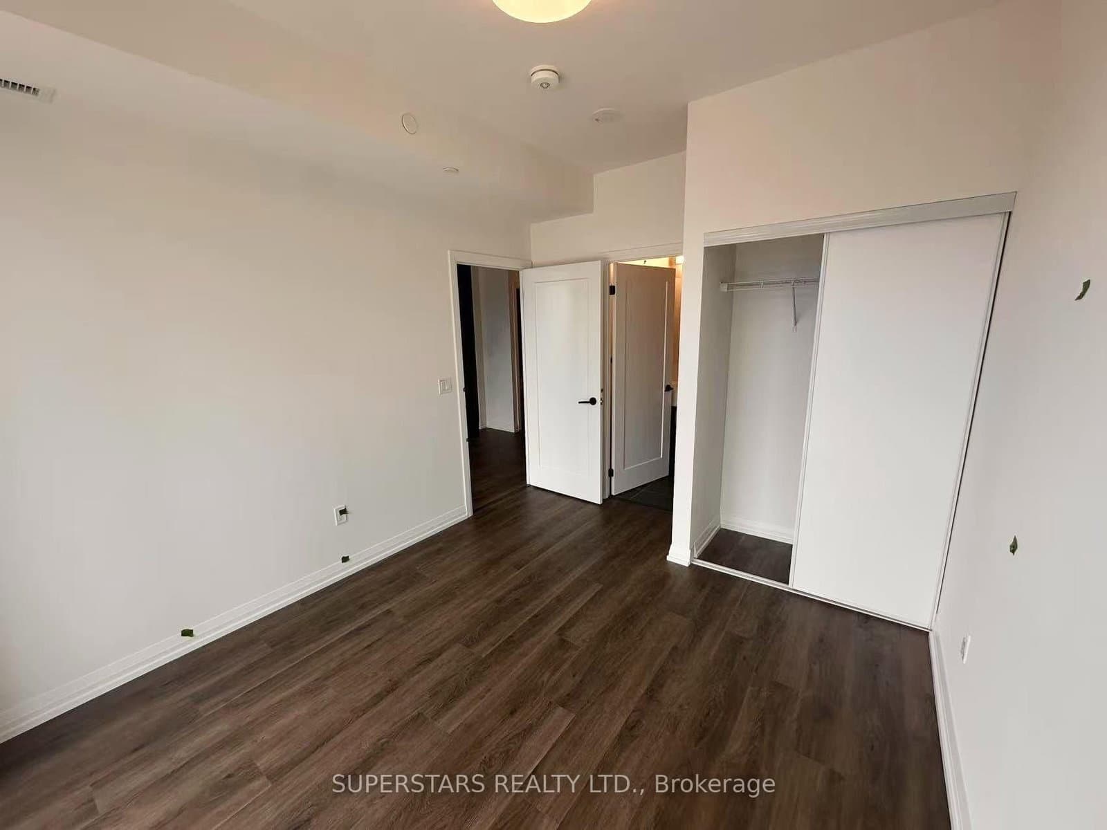 280 W DUNDAS ST in Toronto - Property View