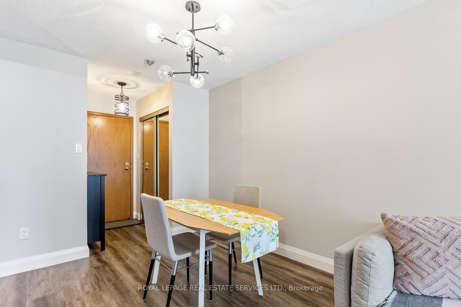 44 ST JOSEPH ST in Toronto - Property View
