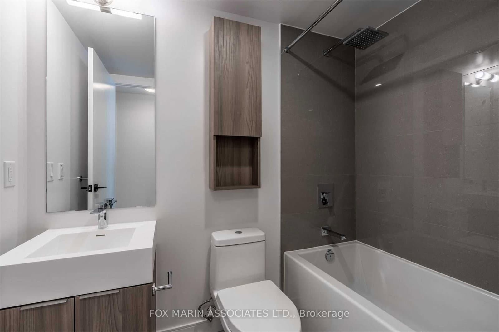 35 ROLLING MILLS RD in Toronto - Property View