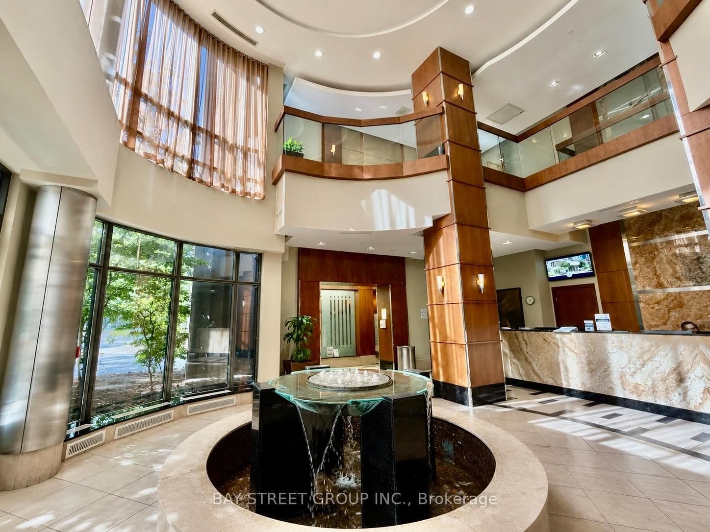 10 NORTHTOWN WAY in Toronto - Property View