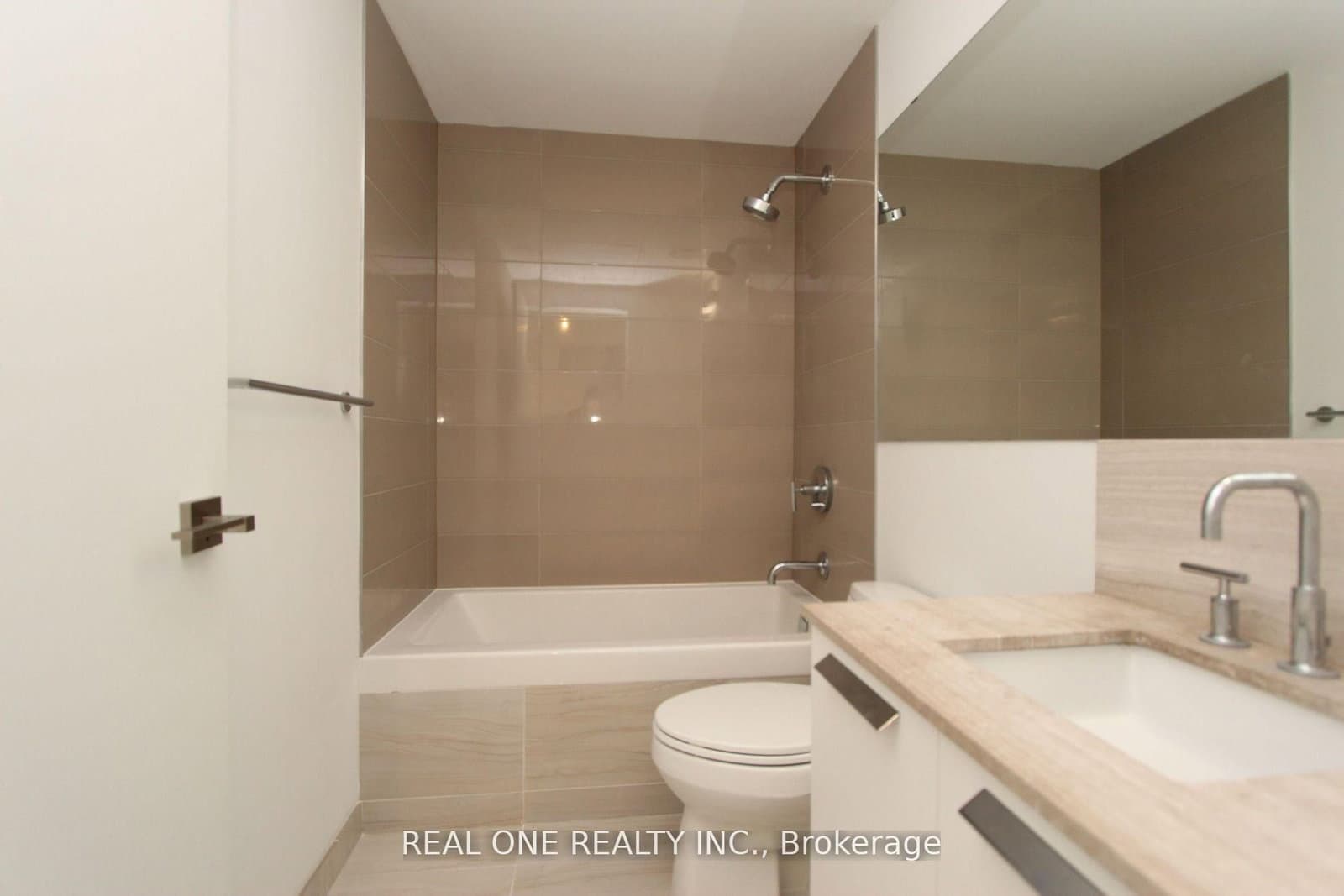 50 E CHARLES ST in Toronto - Property View